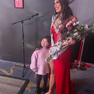 Prom/party dress size 6